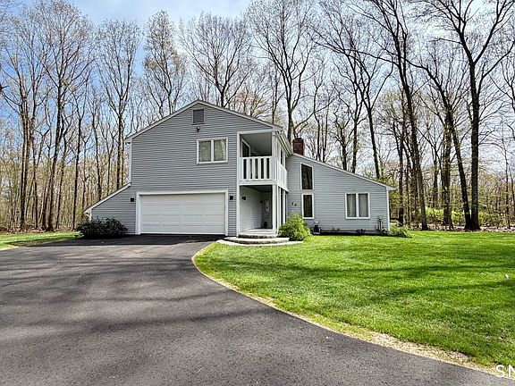 2nd image of 29 Heather Lane