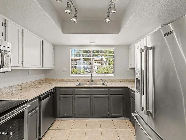 6885 E Cochise Rd #142 — Photo 4