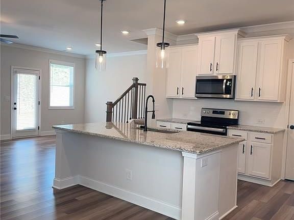 5th image of 4695 Cypress Park Dr