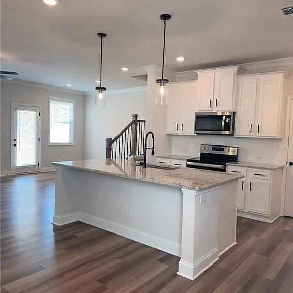 4695 Cypress Park Dr — Photo 5