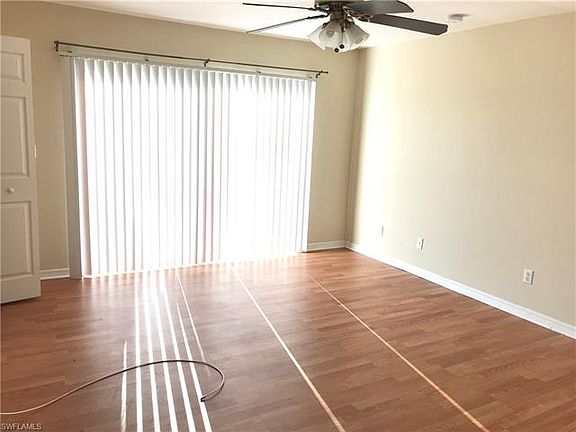 3rd image of 812 Chaplin Ave