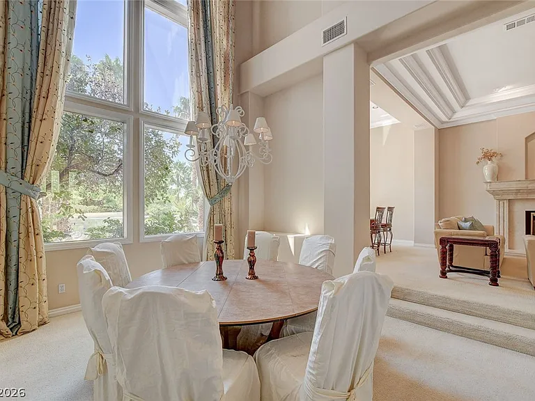 2041 Troon Dr — Photo 13
