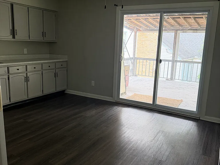 8190 Southern Blvd #2 — Photo 3