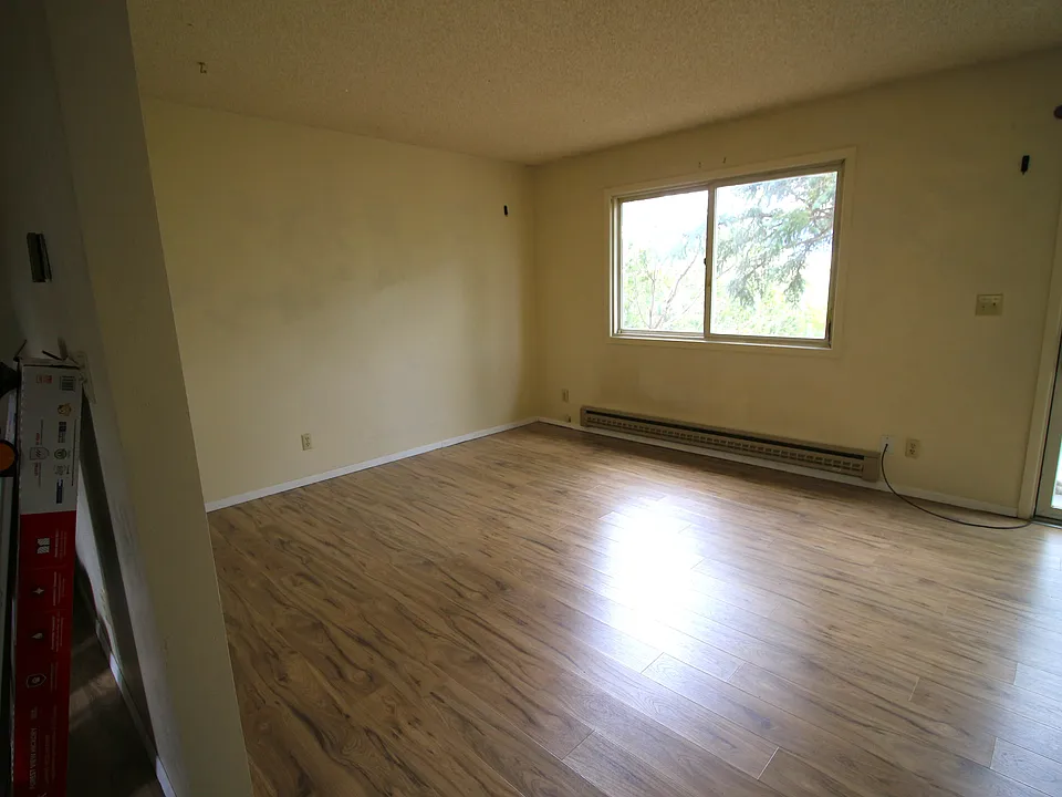 420 W Montana St #3