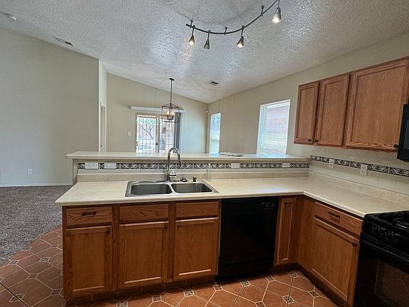 5th image of 3461 Prairie Sage St SW