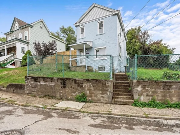 2935 Devlin St, Pittsburgh, PA 15210