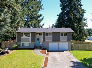 2755 Cambridge Dr, Steilacoom, WA