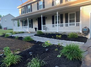 12 Whiting Rd, Oxford, MA 01540