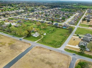 1511 Slack St #PEA, Pea Ridge, AR 72751