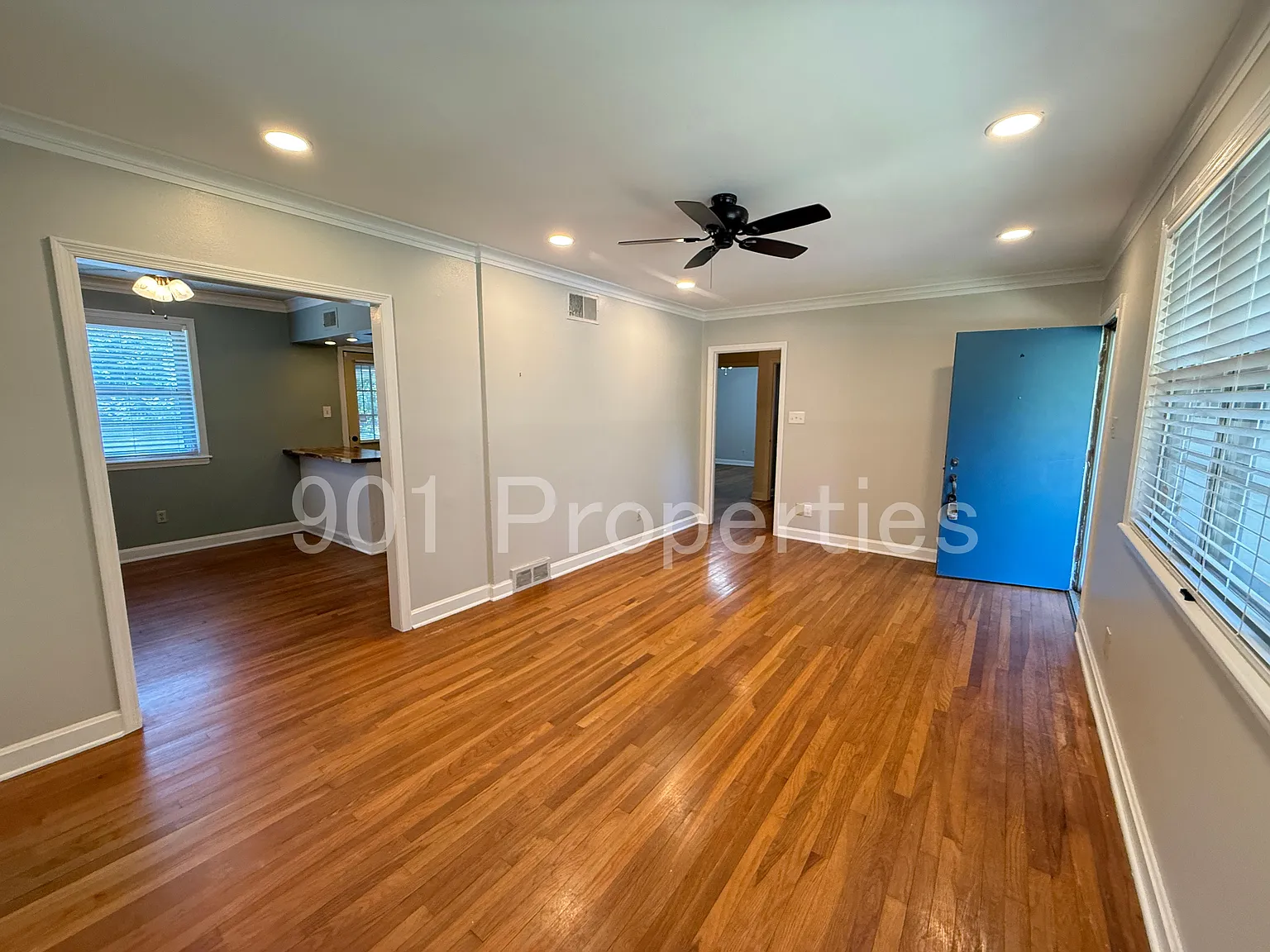 3 bed, 1200 sqft, $1,700 — Photo 4
