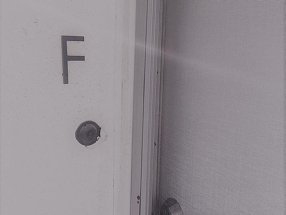 3rd image of 1246 N Laurel Ave APT F