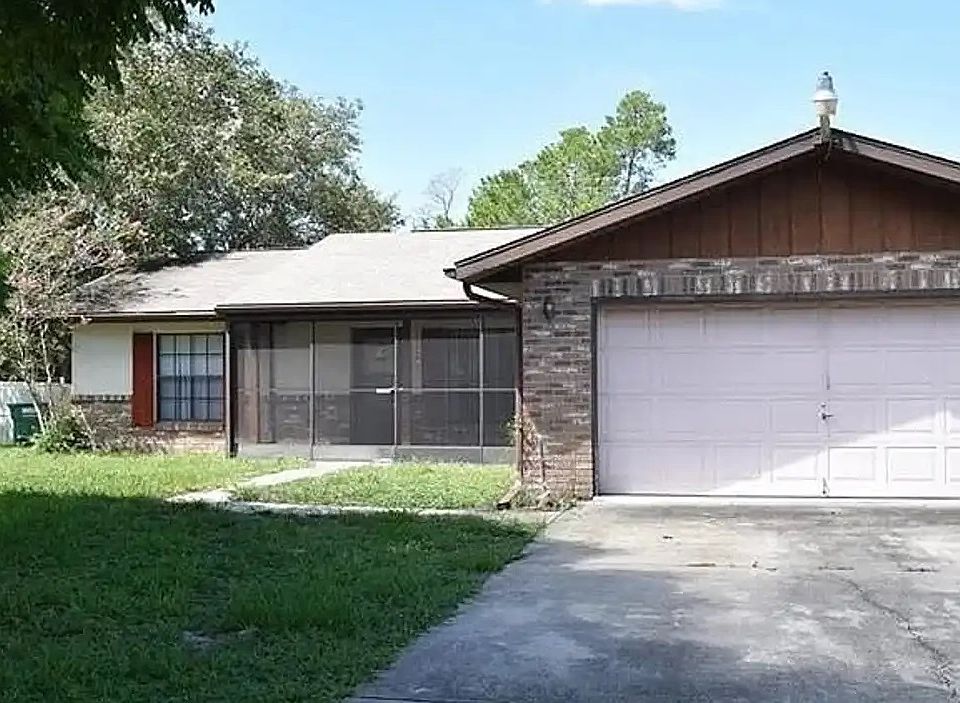 1st image of 702 Leeward Dr