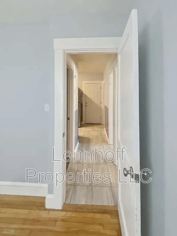 Building Photo - 497-499 Andover St #497-2