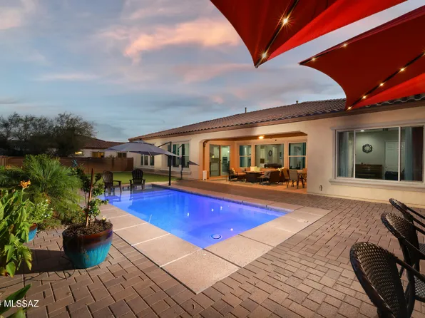 2542 N Woods End Pl, Tucson, AZ 85749