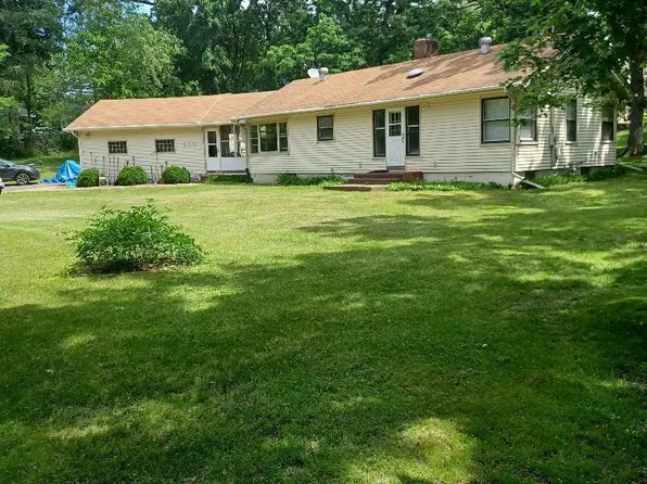 500 Mahtomedi Ave, Saint Paul, MN 55115