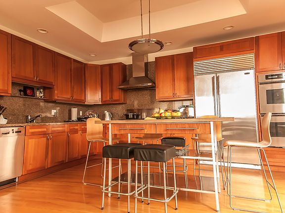 4th image of 325 Cresta Vista Dr