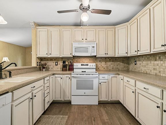 4th image of 5631 WOOD CLIMB ST