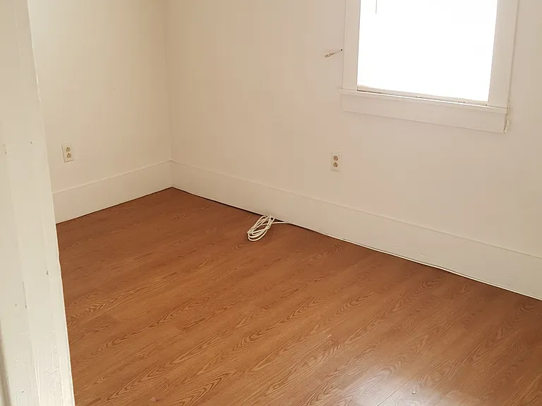 303 Vienna St #3 — Photo 5