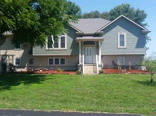 30645 Randy Dr, Sedalia, MO 65301