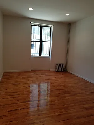 Rented by Bruma Realty LLC | media 18