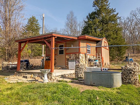 5th image of 1515 County Road 803a