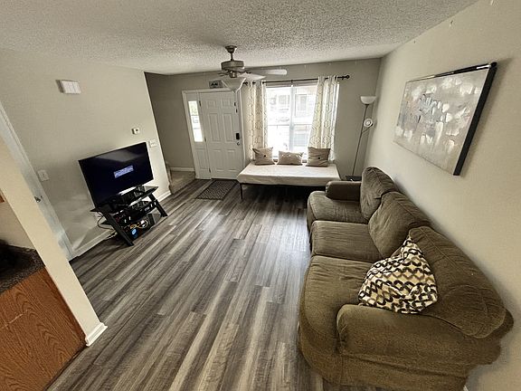 3rd image of 3035 Barneys Ln NE Lot 2