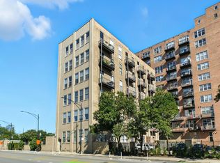 550 W Harrison St APT 552, Chicago, IL 60607