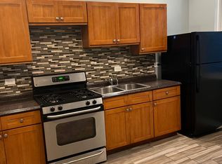 144 W 66th St, Chicago, IL 60621