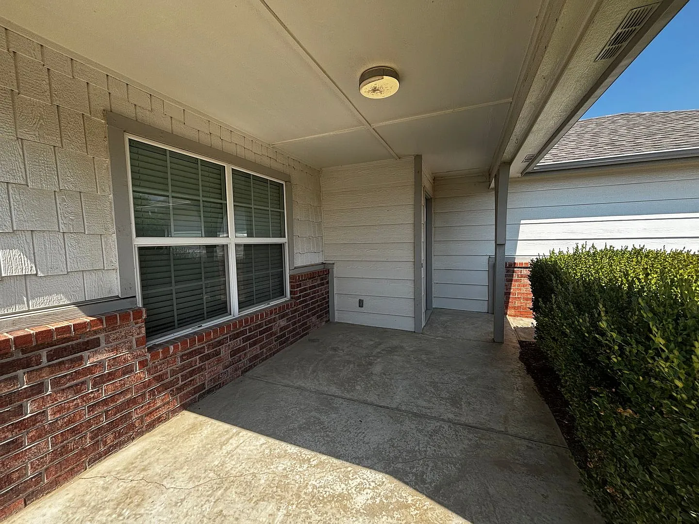 Awesome 3 bed/2 bath/2 car garage rental in Maple Glen. — Photo 2