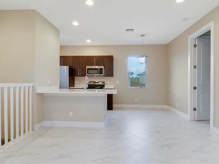 5029 Grandiflora Rd — Photo 41