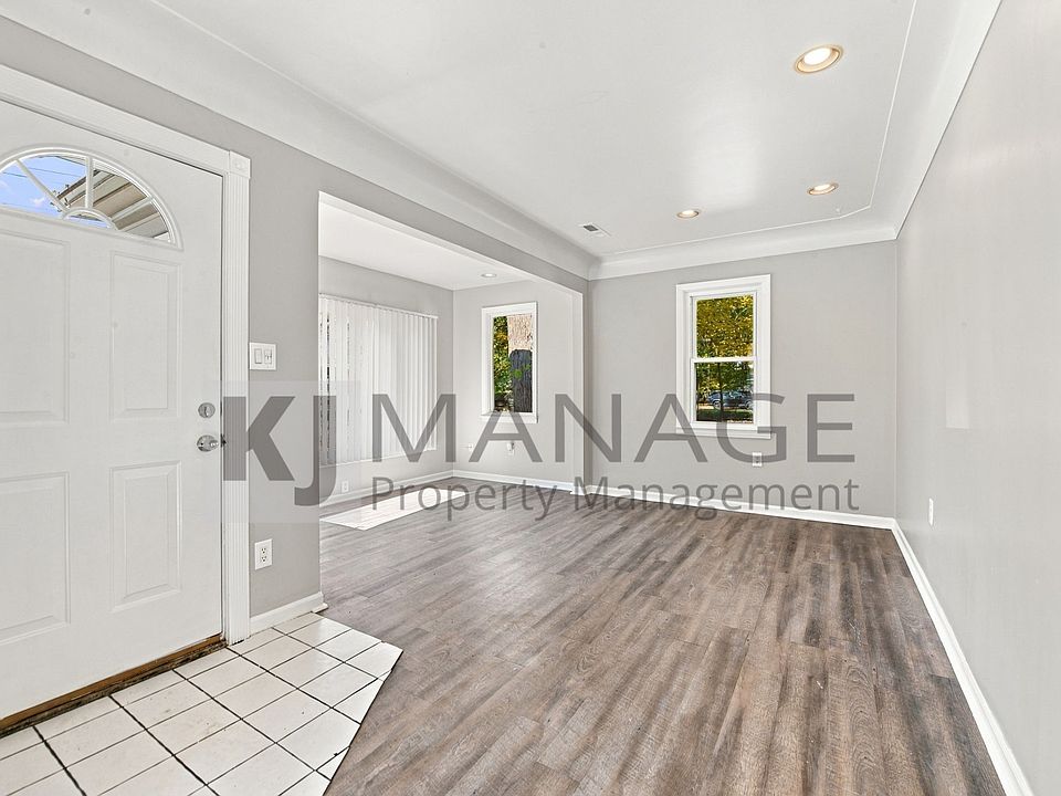 21338 Colwell Ave, photo 4