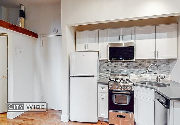 2nd image of 1654 3rd Ave APT 17