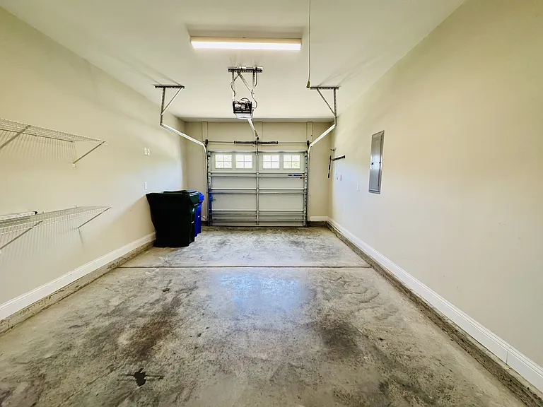 1501 Ferney Dr — Photo 11