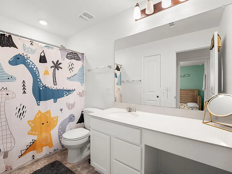 6400 Wagon Spring St — Photo 17