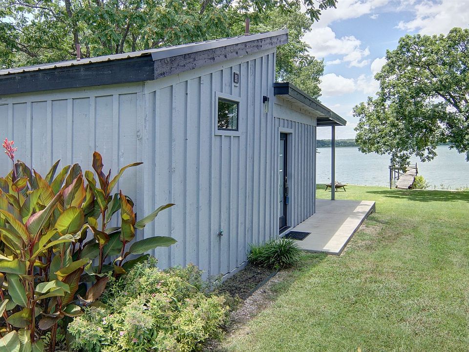 1st image of 2121 E Lake Dr
