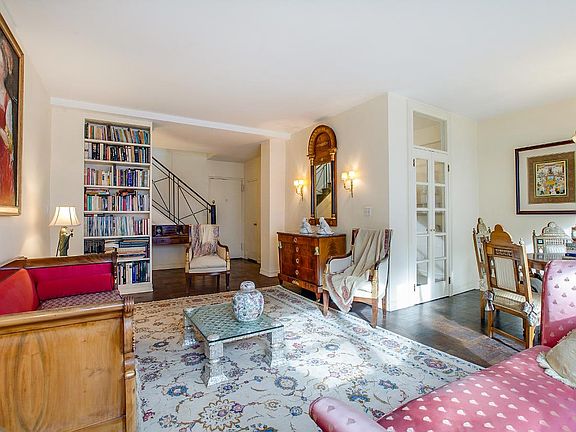 5th image of 63 E 9th St APT 14M
