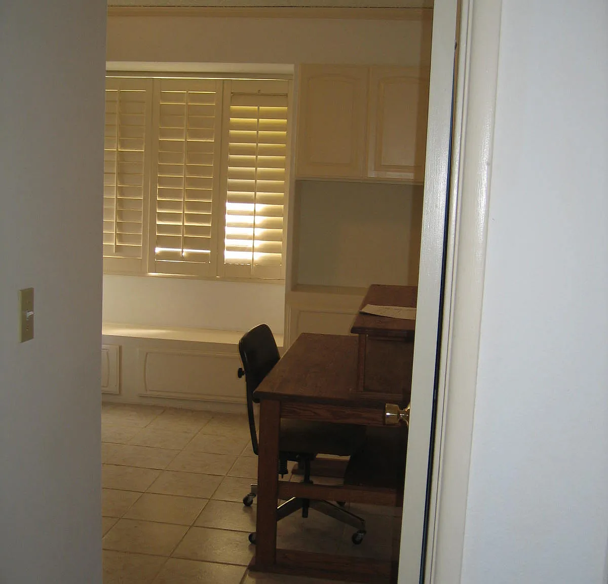 102 East Manfield Street - BR2 — Photo 4