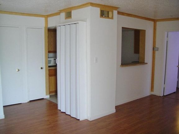 5th image of 7431 Holly Hill Dr APT 216D