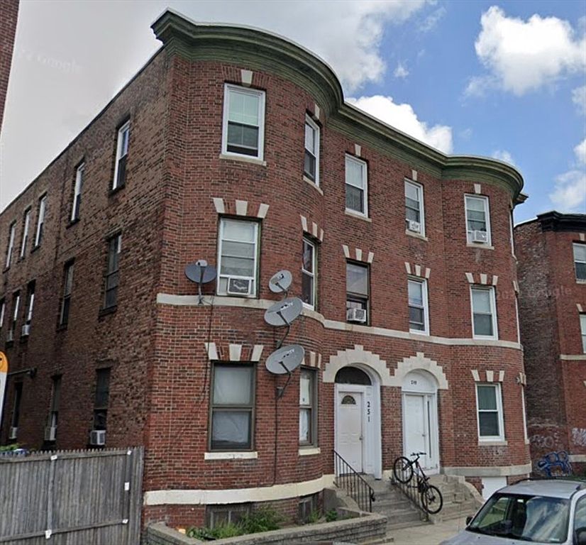 Primary listing photo