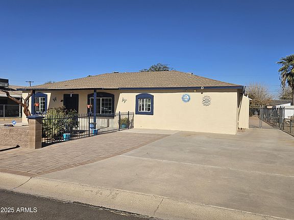 2nd image of 302 E BEECH Avenue