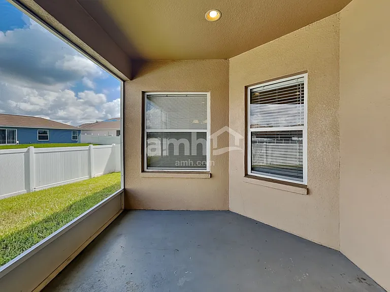 1025 Brenton Manor Dr — Photo 18