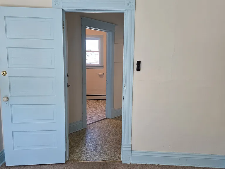 408 S 7th Ave W #2 — Photo 3