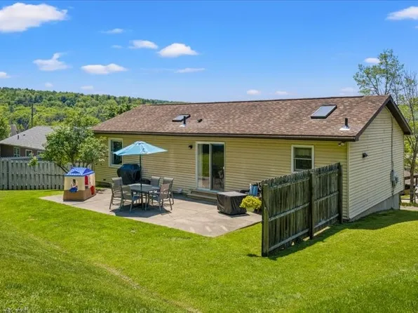 33 Burlington St, Binghamton, NY 13903