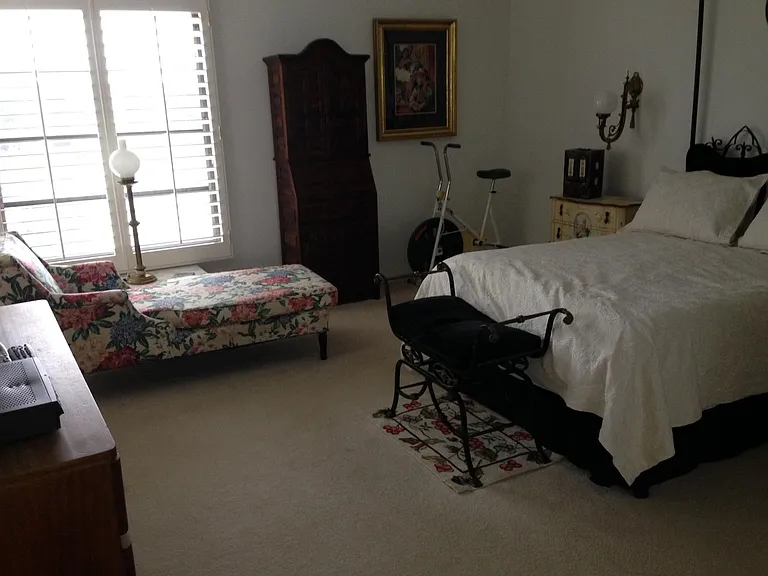6193 Pointe Regal Cir #404 — Photo 13
