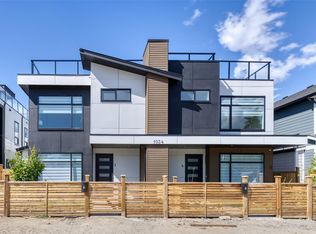 1030 Martin Ave #1, Kelowna, BC V1Y6V5