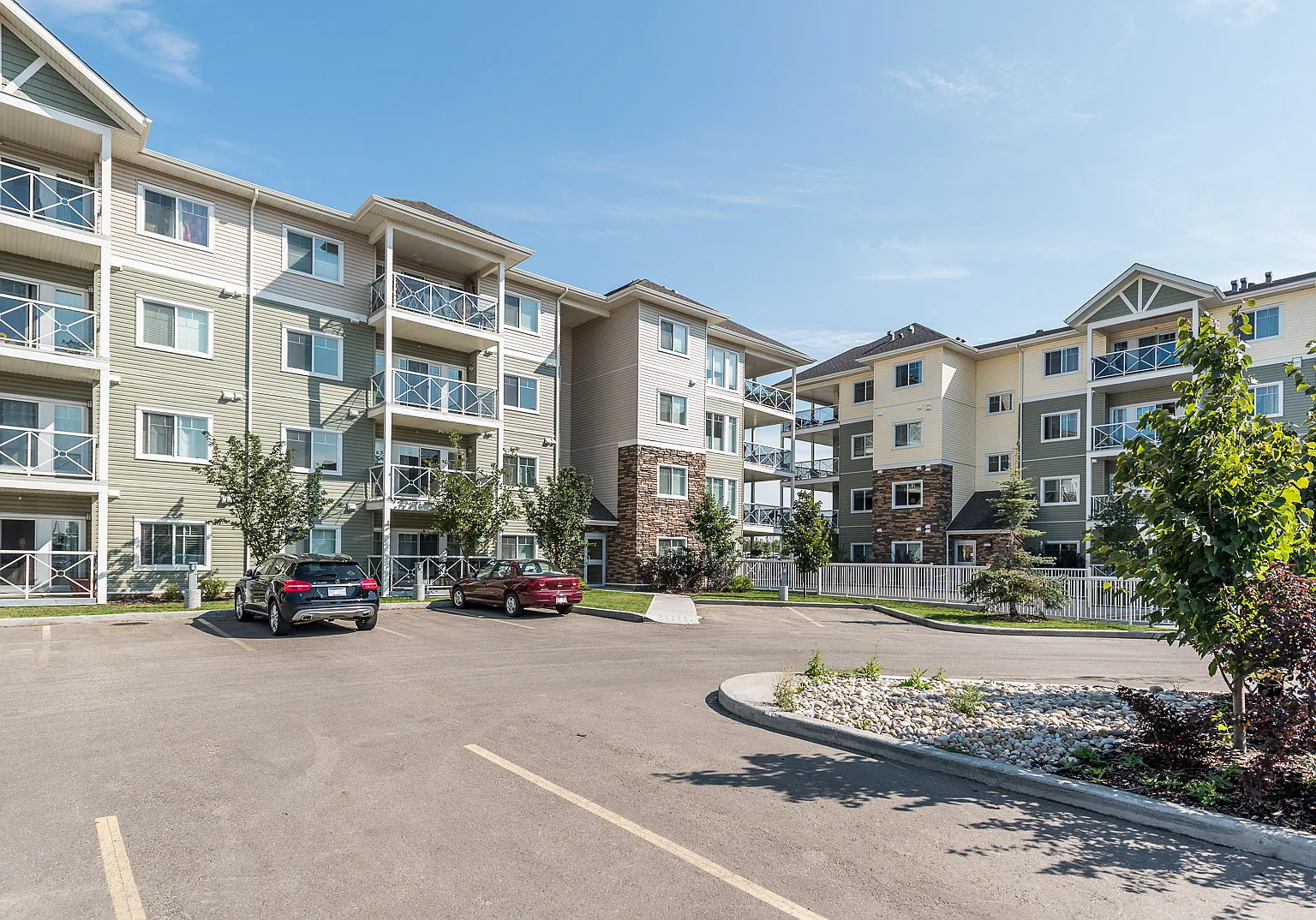 Solara at Sky View — Photo 3