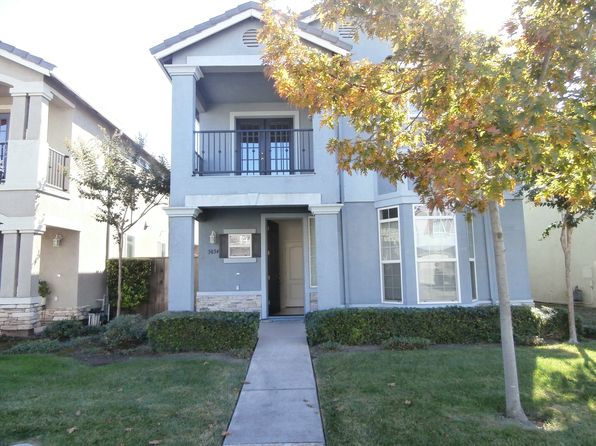 3054 Scarlet Oak Dr