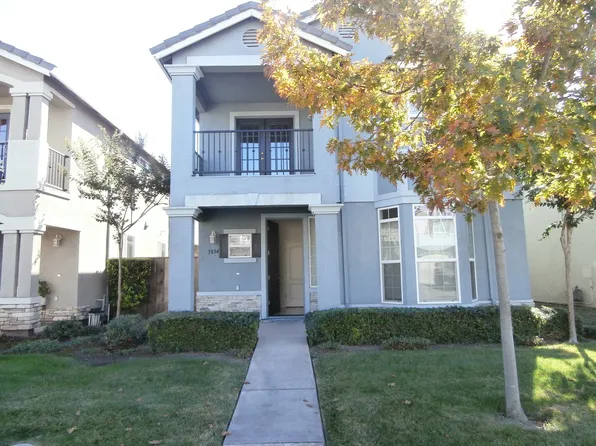 3054 Scarlet Oak Dr, Stockton, CA 95209