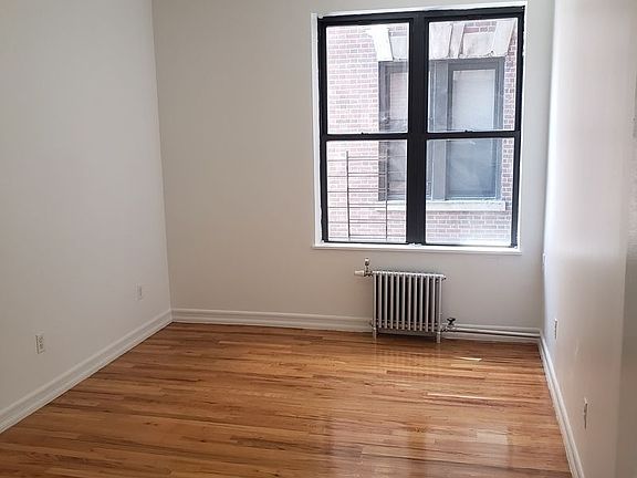 5th image of 880 Saint Nicholas Ave APT 31