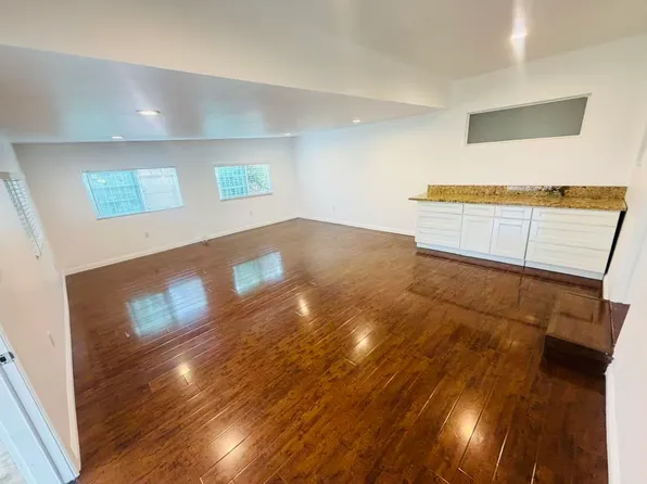 717 Carmelita Pl, Montebello, CA 90640